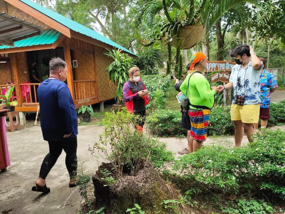 Kohmook Happy Time Bungalow เกาะมุก ภายนอก รูปภาพ