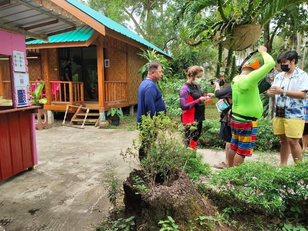 Kohmook Happy Time Bungalow เกาะมุก ภายนอก รูปภาพ