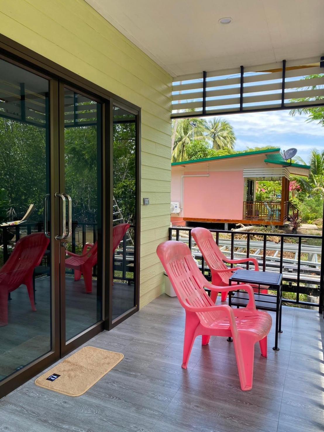 Kohmook Happy Time Bungalow เกาะมุก ภายนอก รูปภาพ